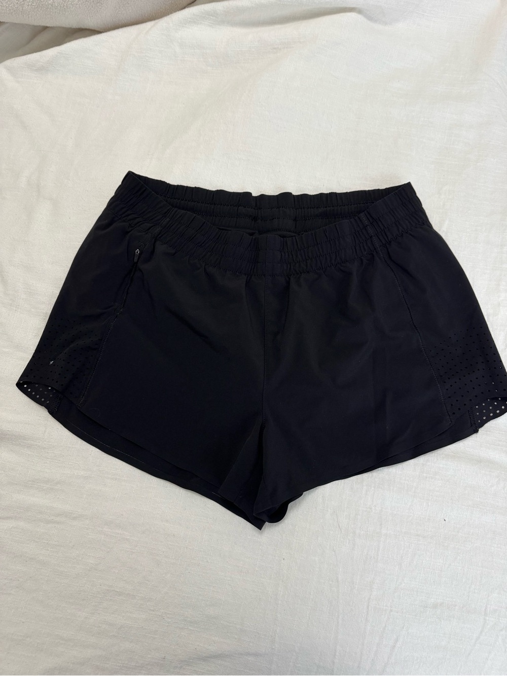 Athleta Black Women's Athletic Shorts - Medium